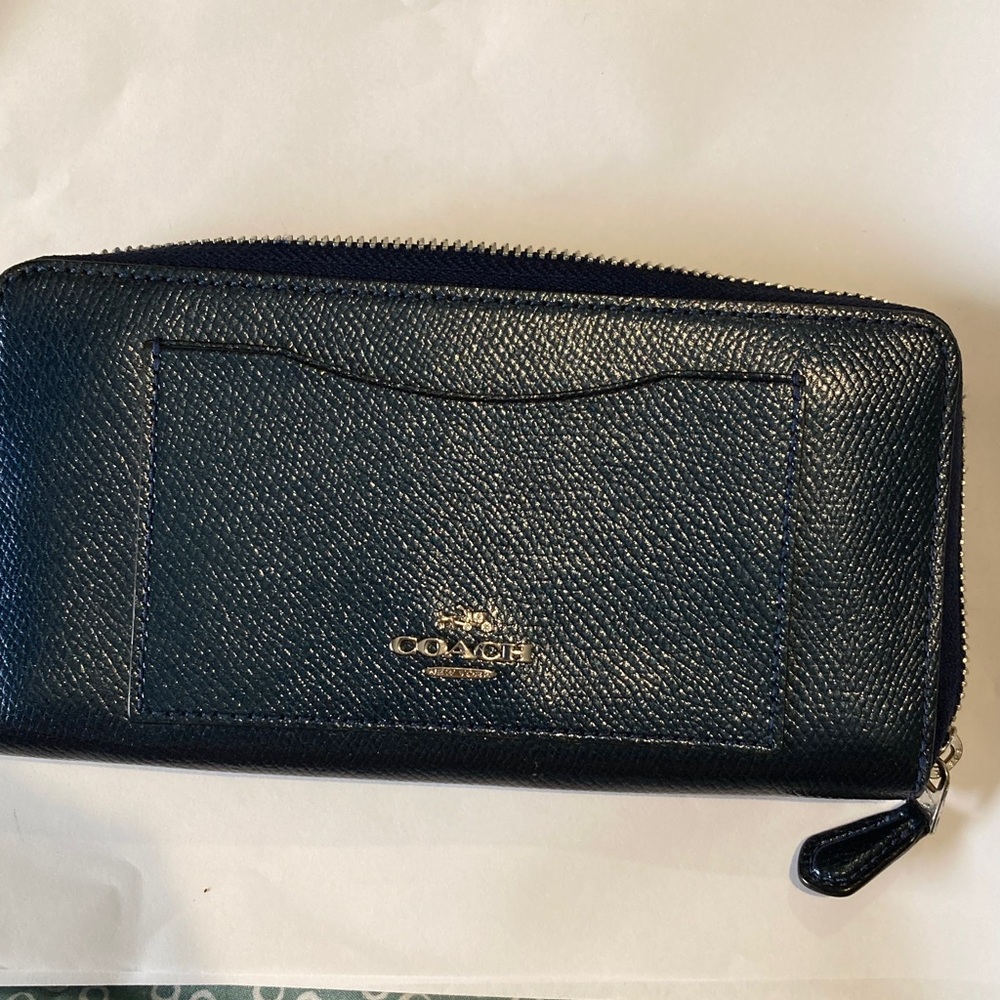 Coach Midnight Blue Leather Wallet Excellent Condition, Genuine Leather - Picture 8 of 11